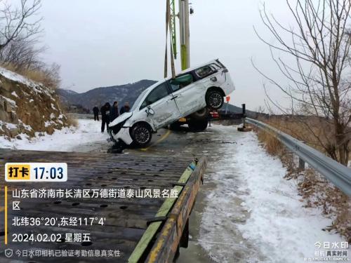 MPV守护安全，济宁车主雪天坠崖未受伤！