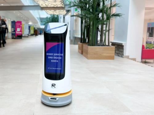 塔尔图大学诊所迎来普渡机器人：为患者引路，缔造温馨就医体验