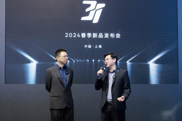 AWE2024|3i首创超级伸缩滚筒 智能净地站H1 Pro+全面升级