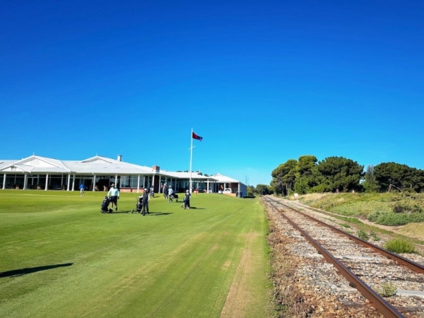 南澳阿德莱德：梦蒂贝罗高尔夫总决赛与酒庄奢华之旅精彩启程！