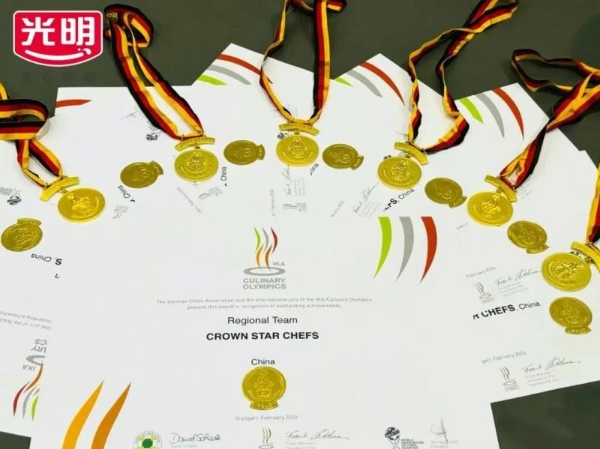 明乳业助力烹饪巅峰之战：中国上海队斩获IKA唯一团队金牌 