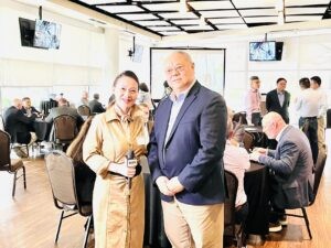 凤凰汽车CEO彭小峰畅谈PEV发展 收购Proterra成为美最大商用电动车商