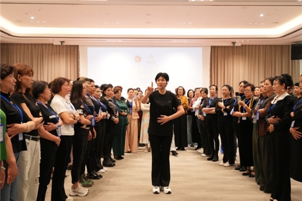 体育与时尚碰撞！第一届中国老体协健身时尚步态培训班在天津举办