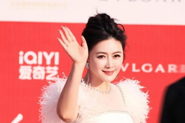 田海蓉携新片《火种》惊喜亮相北影节，挑战新角色引人期待
