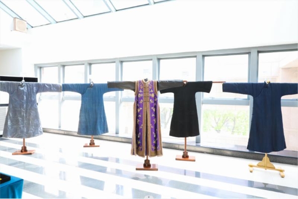  京华风韵，传承创新：百年京式旗袍文化艺术展首展在北京大学隆重开幕