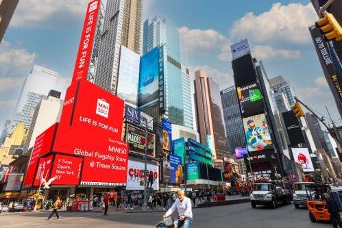 首个入驻纽约时代广场的中国品牌，名创优品入选中国品牌全球传播力优秀案例