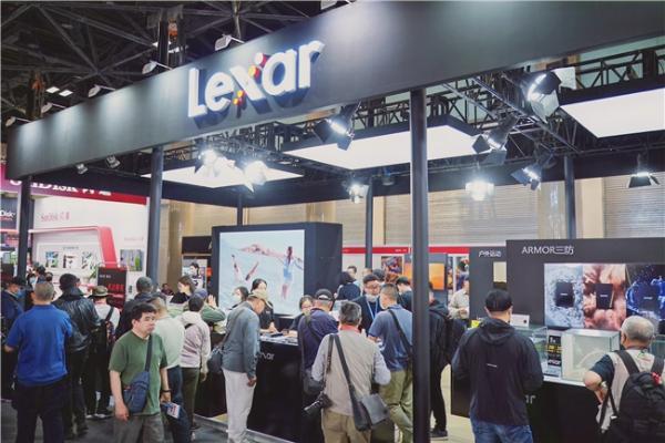 Lexar雷克沙刷新行业存储速度，推出重磅新品CFexpress存储卡