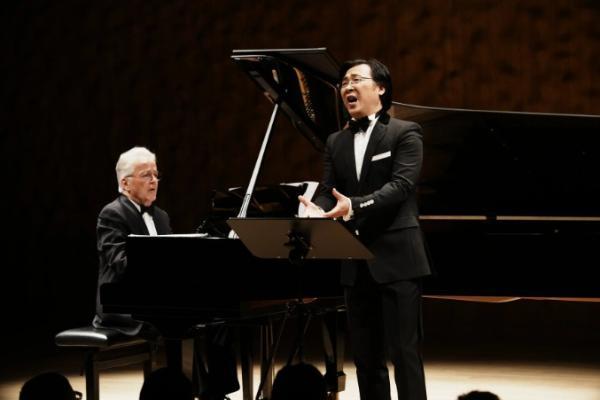  廖昌永与哈特穆特在德国举办“中欧艺术歌曲音乐会“获巨大成功