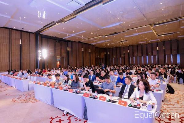  PhotonPay光子易CEO陈敏荣登EqualOcean《2024出海全球化服务30人榜单》