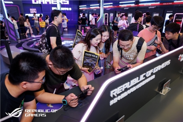 ChinaJoy 2024正式收官 ROG8系列以高能之姿成全场“顶流”！