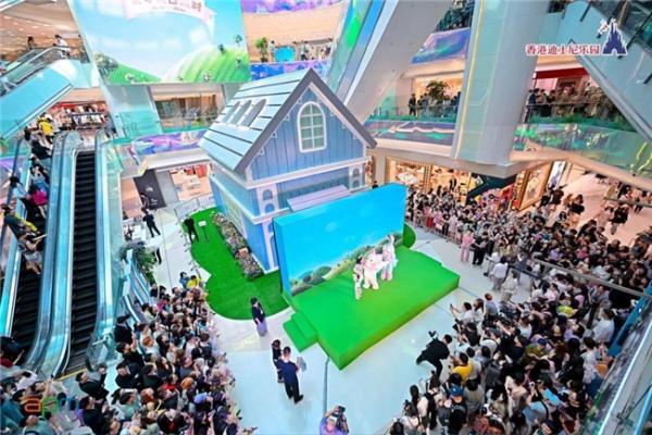 香港迪士尼乐园度假区“奇妙夏日派对”登陆北京apm 