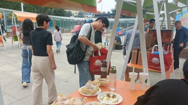 盂县乡村e镇--月圆中秋·品味盂县农特产品展销会成功举办 