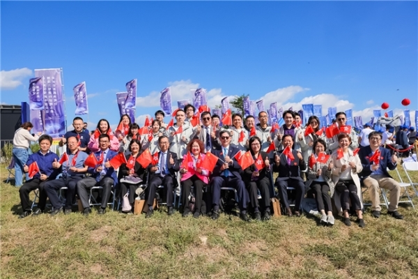 香港中文大学卫星成功发射进入太空轨道 献礼新中国成立75周年