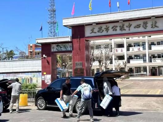  风雨同舟，共克时艰：携程专车助力海南灾后重建