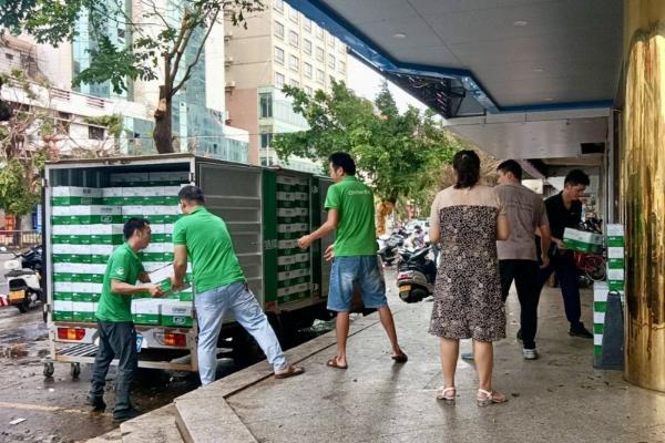 华润饮料紧急调拨7.68万瓶怡宝水驰援广东、海南抗击超强台风“摩羯”