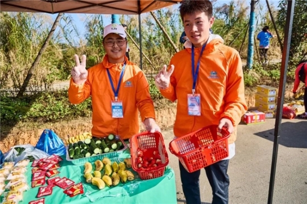  生态之旅，跨越山水｜山海遊·2024普者黑半程马拉松赛激情开跑