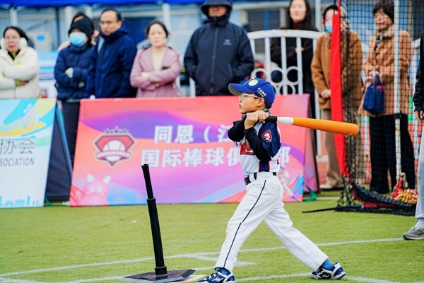  热血激战，MLB CUP落地双城掀开火热棒球篇章