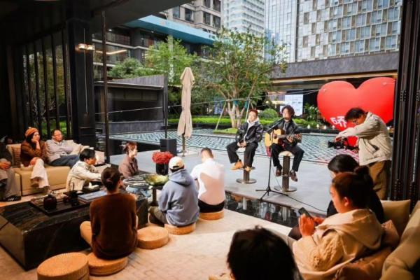  越秀地产书写“越秀答卷”，回应都市人对美好生活的追求 