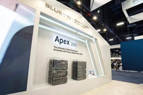  CES 2025：铂陆帝获奖，首发品牌战略3.0与新品Apex 300、EnergyPro 6K