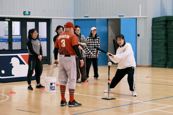 Fun At Bat中国首秀！MLB棒球公益课全面升级 