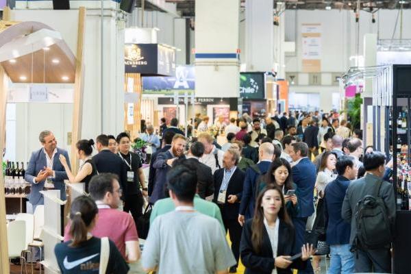 VINEXPO ASIA 2025重返新加坡，观众报名现已开启！