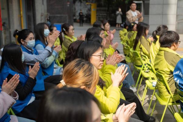 康悦到家：“巾帼风采·健康同行”妇女节活动圆满举行