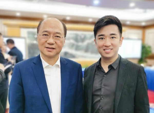 艾氪智能段丰元出席东博会人工智能企业座谈会 聚焦“AI助力产业出海与区域协同”新机遇