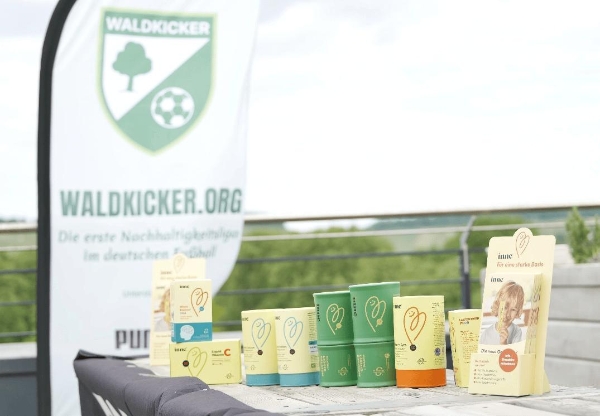 Waldkicker德国青少年足球赛完美收官，指定营养品牌inne助力青少年健康与梦想