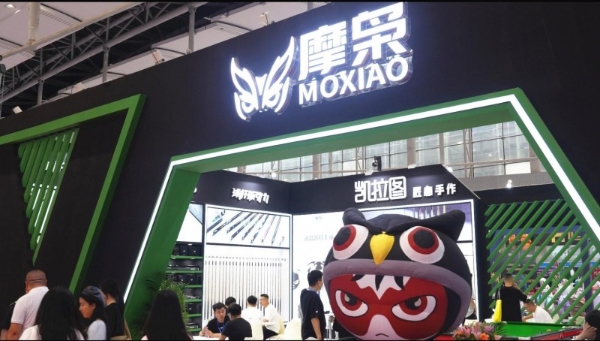 杆锋体育引领台球产业新风尚，牛壮夺冠再添荣耀