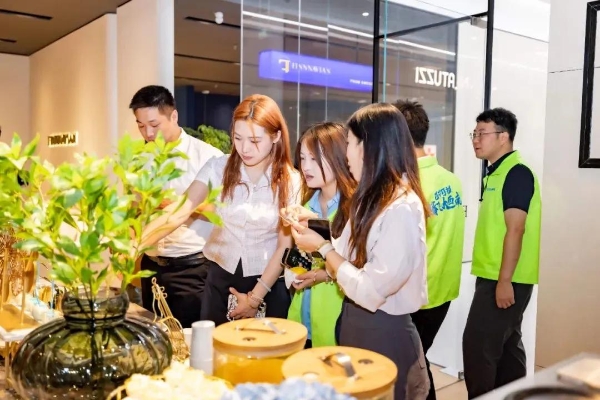 FINNNAVIAN芬纳维亚（中国）又一门店盛大开业