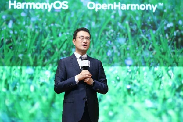 华为终端CEO何刚回母校西电：每一位师生都是改变世界的种子