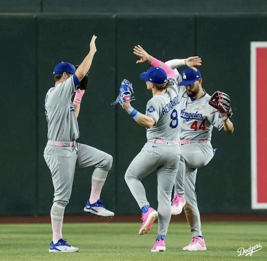  MLB CUP绍兴站圆满落幕 杭州钱江外国语实验学校斩获双冠