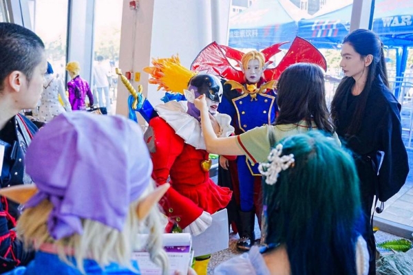 WCS中国总决赛落幕，新锐艺术家林景倡导 COSPLAY共生艺术理念
