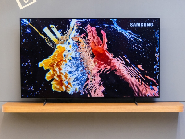 三星 S85F 电视杀疯了！AI+OLED 打造顶级视听盛宴