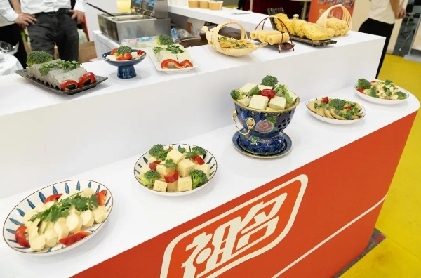 祖名黑豆花青豆花惊艳亮相西雅国际食品展，领航健康饮食新浪潮