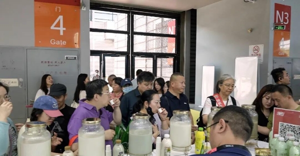 祖名黑豆花青豆花惊艳亮相西雅国际食品展，领航健康饮食新浪潮