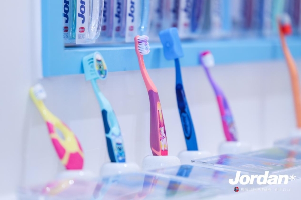 2025上海美博会收官|Jordan分龄口腔健康管理，共拓护齿蓝海