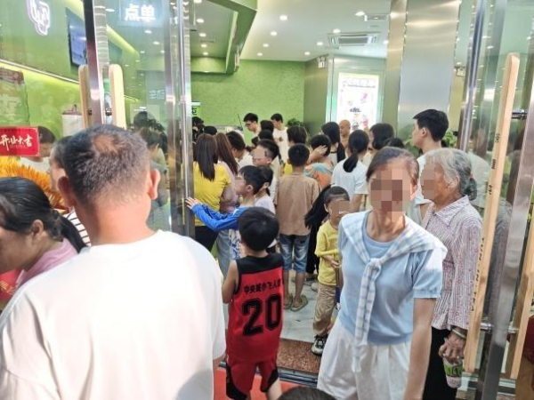 双奖加冕创茶饮典范，茶里屯新品金菠萝系列引爆夏日市场