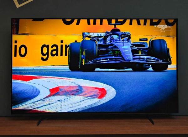 三星OLED S85F电视体验：Vision AI 赋能下的家庭娱乐变革