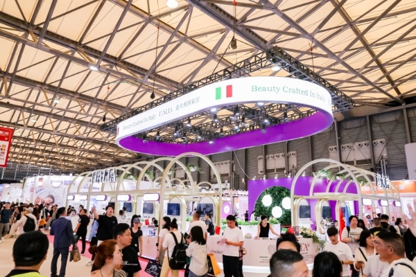 “Beauty crafted in Italy”：意大利展团闪耀CBE 2025上海美博会，共鉴意式美妆魅力