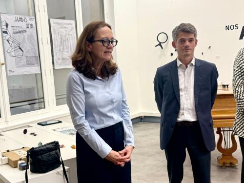 “钻石棱面映照文明灵韵”中法当代设计院校交流展巴黎启幕