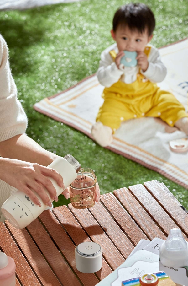小熊电器便携电热杯来伴骑：轻装随行，追风更畅快