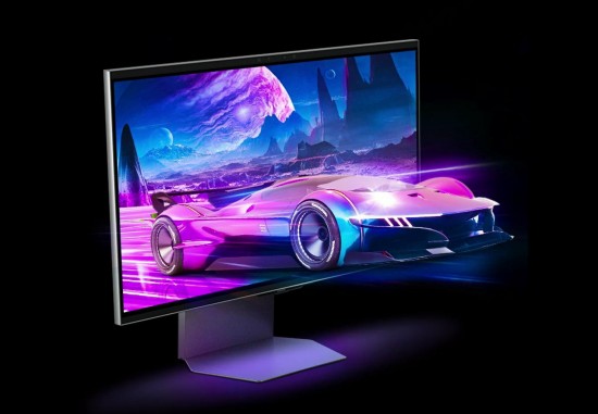  裸眼3D助力玩家致胜视界：三星玄龙骑士3D电竞显示器 G90XF预约登记即享多重礼遇