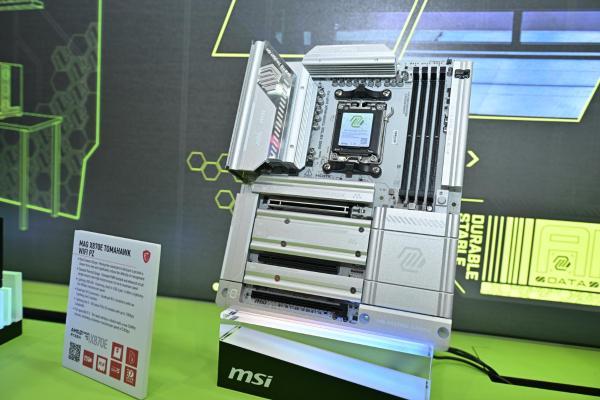 微星2025 COMPUTEX电脑展发布ITX主板及联名主机等系列新品！
