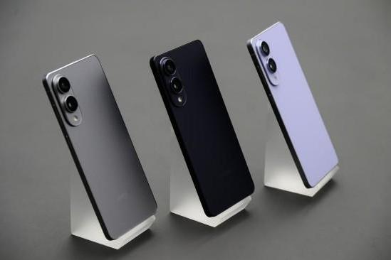 满载创新理念 设计团队分享三星Galaxy S25 Edge的幕后故事