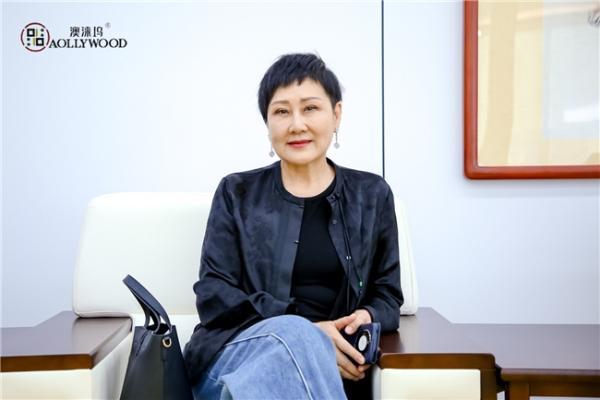 众星打卡“中国最美面馆”，奋斗者小时光成文旅新热点