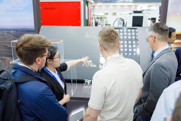 海辰储能发布欧版∞Power 6.25MWh 2h/4h系统产品，携手GCRPV加速“欧洲制造”