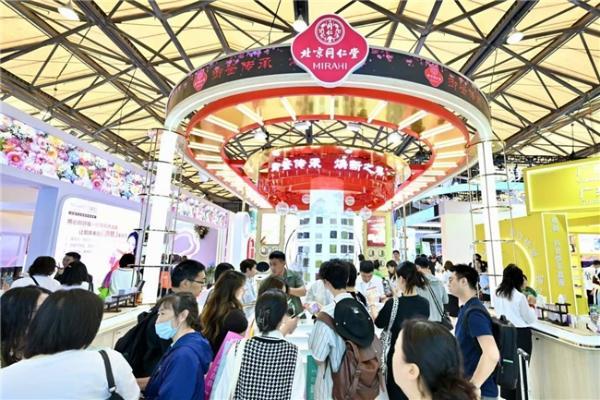  同仁堂化妆品亮相CBE入围“2025美伊Beauty”榜单