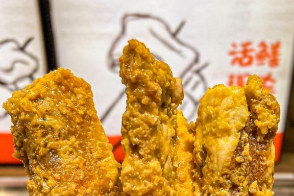 从大凉山到芭蕉叶：拆解围满停车场烧烤夏季新品背后的地域文化密码