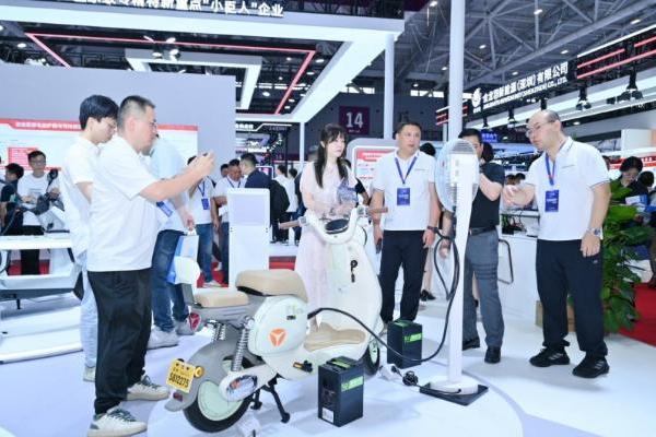 雅迪华宇打造电动两轮车电驱全链路解决方案，领跑全球新能源赛道